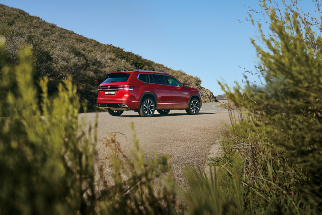 Æø½º¹Ù°ÕÄÚ¸®¾Æ, ù ´ëÇü SUV ¾ÆÆ²¶ó½º Ãâ½Ã¡¦6770¸¸¿øºÎÅÍ Æø½º¹Ù°ÕÄÚ¸®¾Æ, ù ´ëÇü SUV ¾ÆÆ²¶ó½º Ãâ½Ã¡¦6770¸¸¿øºÎÅÍ